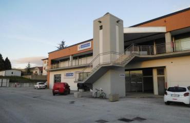 Locale Commerciale In Vendita GUALDO TADINO Via Flaminia