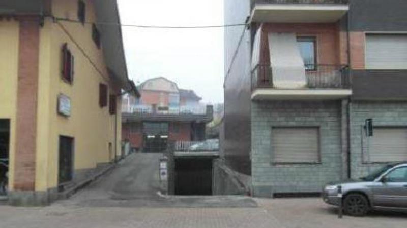 Box / Garage In Vendita TROFARELLO VIA TORINO