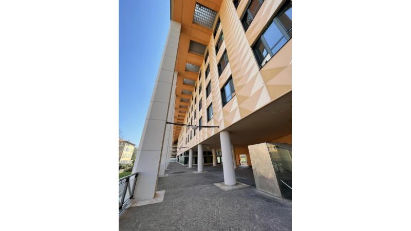 negozio in vendita bergamo via palma il vecchio